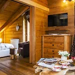 Bijoux Des Alpes - Mont Blanc Village 3*
