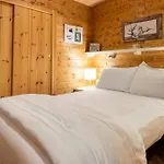 Kompleks wypoczynkowy Bijoux Des Alpes - Mont Blanc Village 3*