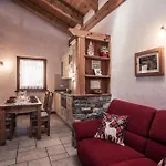 Bijoux Des Alpes - Mont Blanc Village 3* La Salle