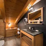 Bijoux Des Alpes - Mont Blanc Village La Salle