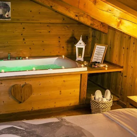 Parco vacanze Bijoux Des Alpes - Mont Blanc Village 3*