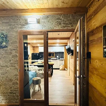 Bijoux Des Alpes - Mont Blanc Village 홀리데이파크 3*