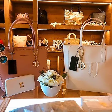 Bijoux Des Alpes - Mont Blanc Village Üdülőpark La Salle