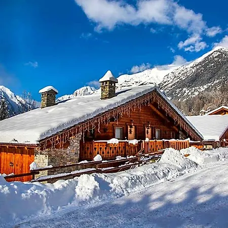 Bijoux Des Alpes - Mont Blanc Village Aldeamento Turístico