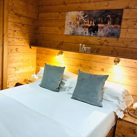 Bijoux Des Alpes - Mont Blanc Village 홀리데이파크 3*