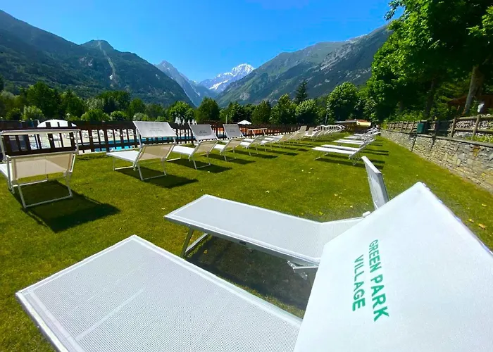 База отдыха Bijoux Des Alpes - Mont Blanc Village 3*