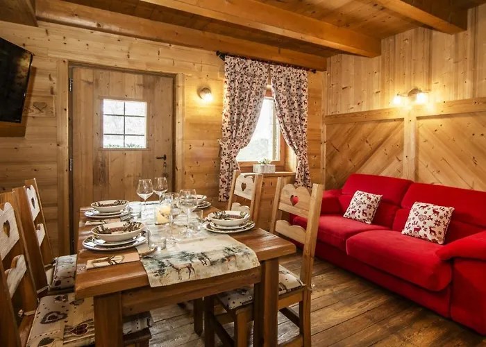 Bijoux Des Alpes - Mont Blanc Village Holiday park 3*
