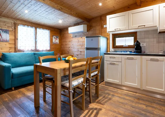 Bijoux Des Alpes - Mont Blanc Village 3* La Salle