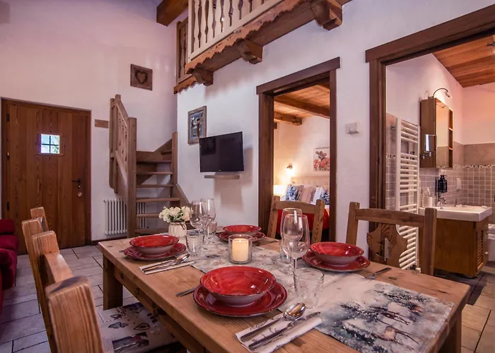 Bijoux Des Alpes - Mont Blanc Village Holiday park La Salle