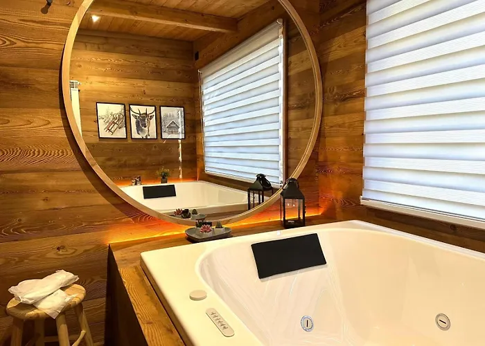 Bijoux Des Alpes - Mont Blanc Village Holiday park La Salle